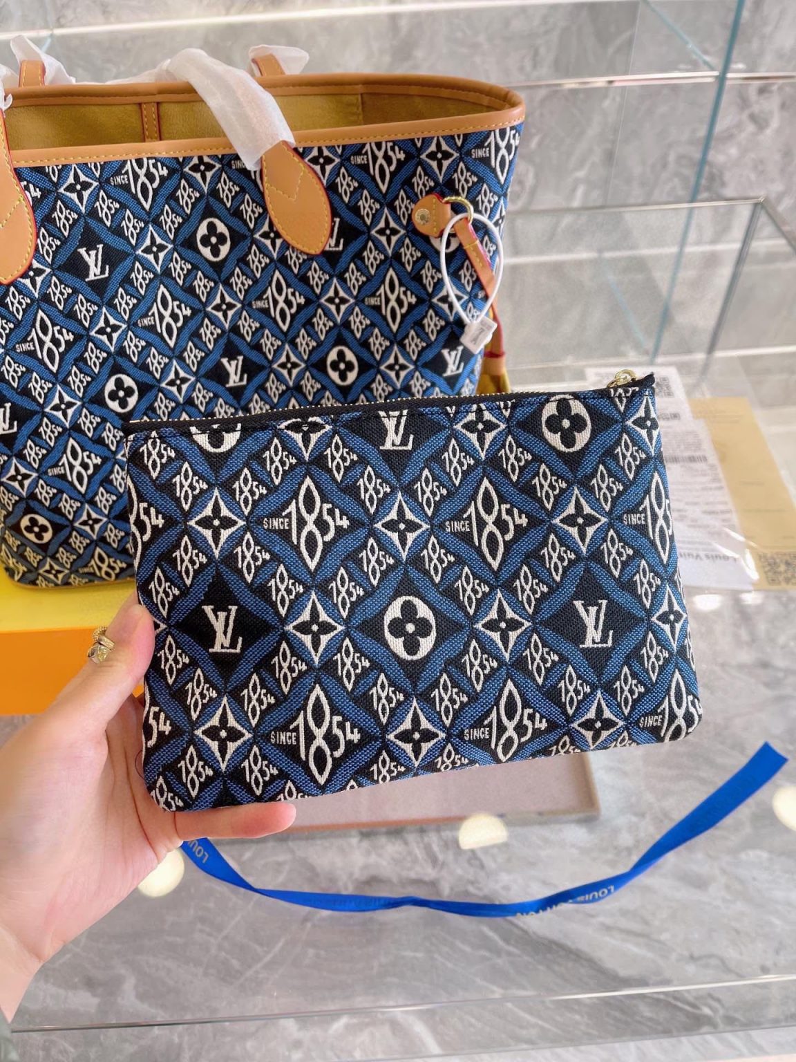 Lv New Handbag 2021 | Paul Smith